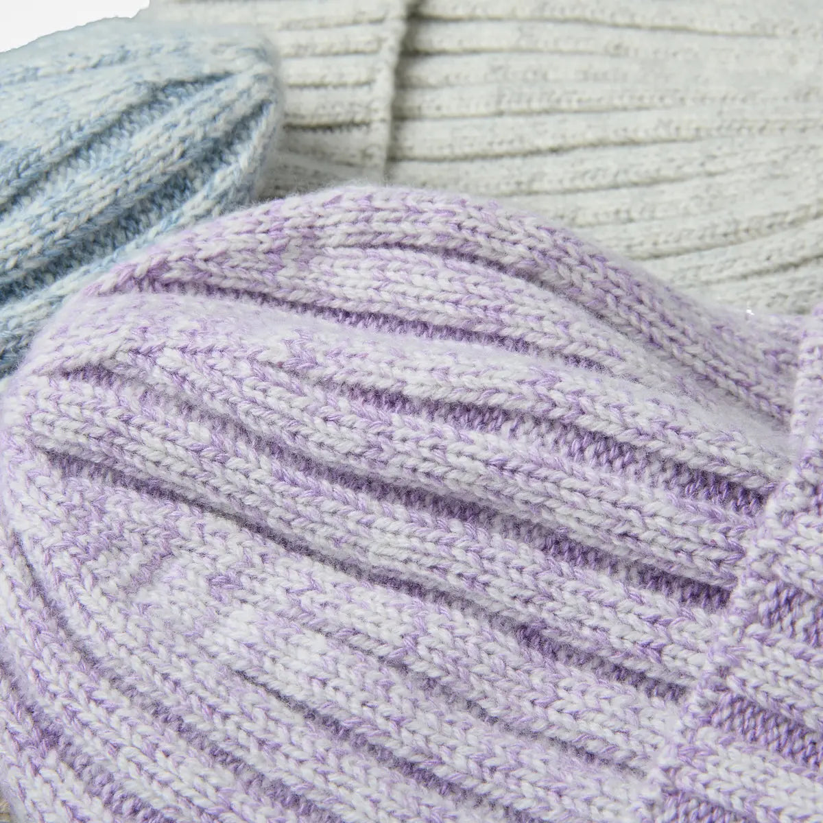 Merino & Cashmere Rib Beanie, detail